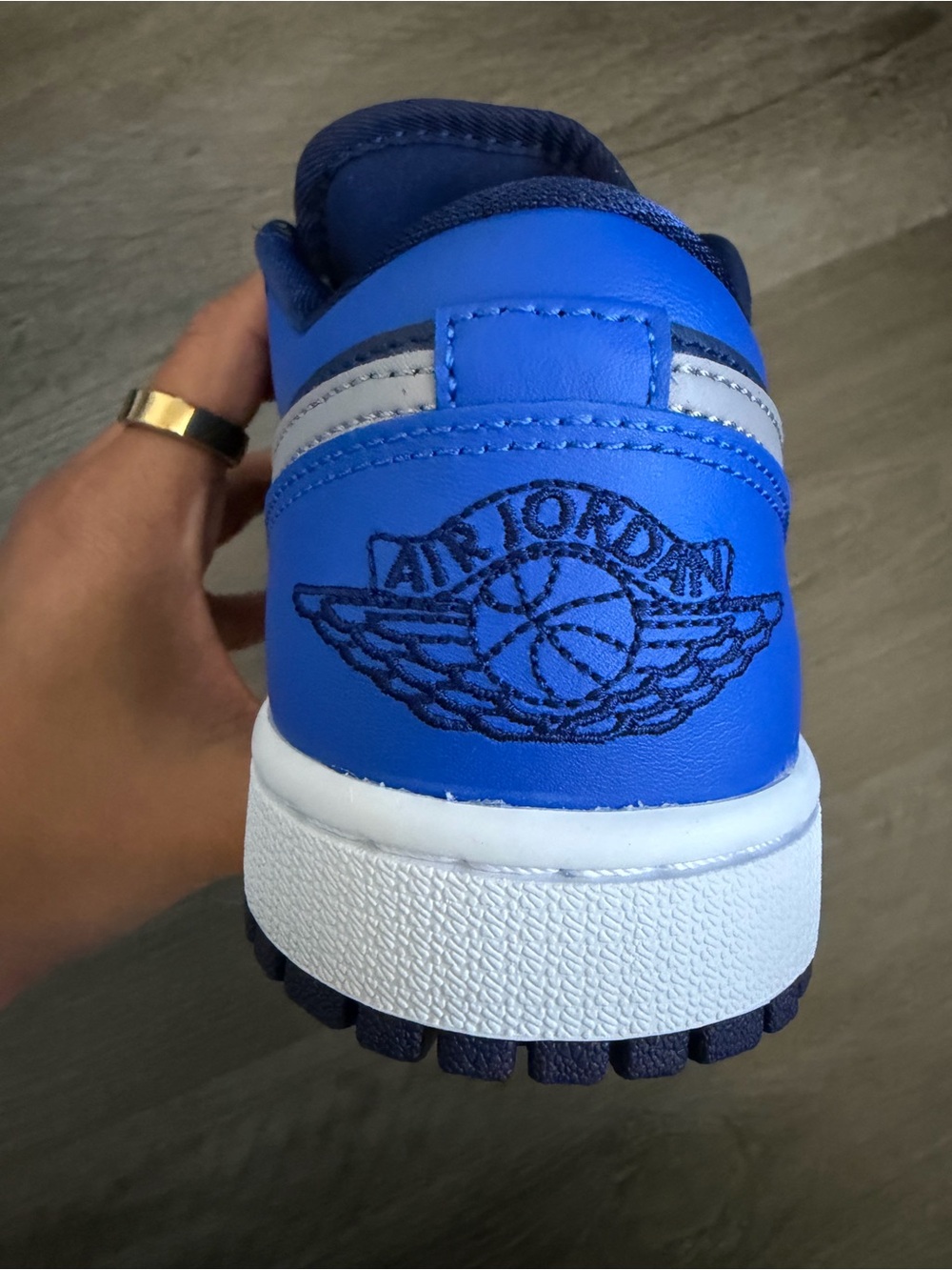 Nike Air Jordan 1 Low Royal Blue Navy White Women’s Size 7 New With Box - Picture 5 of 8